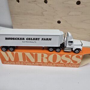 Vintage Winross Hodecker Celery Farm Metal TRUCK Limited Edition Collectible Toy